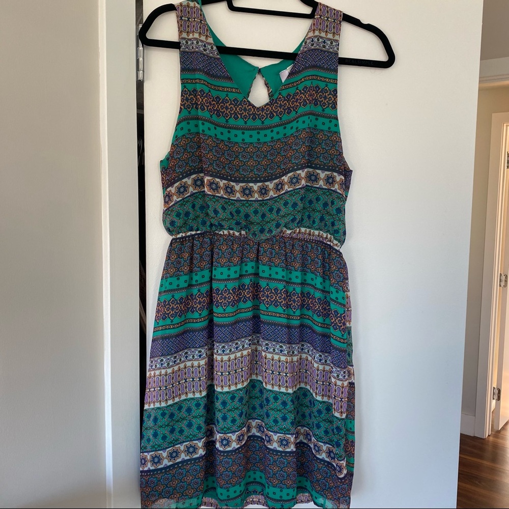 Perfect Spring Print Dress with Open Back